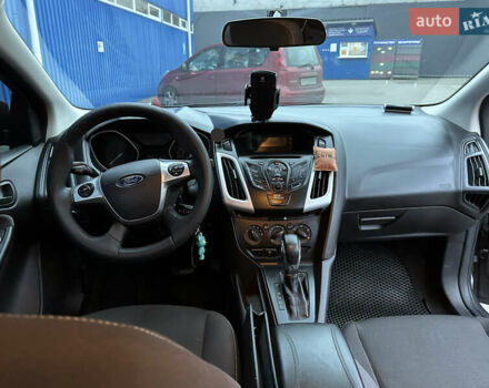 Сірий Форд Фокус, об'ємом двигуна 2 л та пробігом 231 тис. км за 6700 $, фото 10 на Automoto.ua