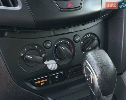 Сірий Форд Фокус, об'ємом двигуна 2 л та пробігом 135 тис. км за 7900 $, фото 6 на Automoto.ua