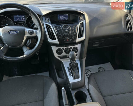 Серый Форд Фокус, объемом двигателя 2 л и пробегом 189 тыс. км за 8200 $, фото 30 на Automoto.ua