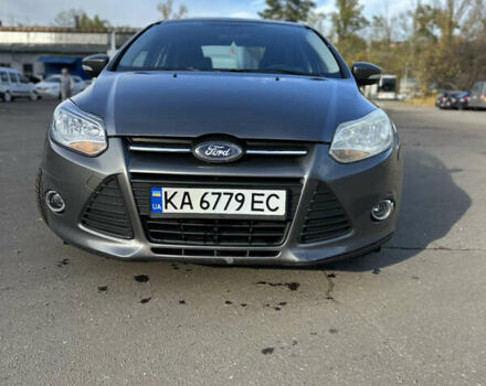 Форд Фокус 2013 в Киеве на Automoto.ua Серый Форд Фокус, объемом двигателя 2 л и пробегом 200 тыс. км за 6400 $, фото 1 на Automoto.ua