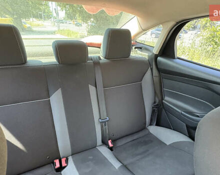 Сірий Форд Фокус, об'ємом двигуна 2 л та пробігом 265 тис. км за 6500 $, фото 15 на Automoto.ua