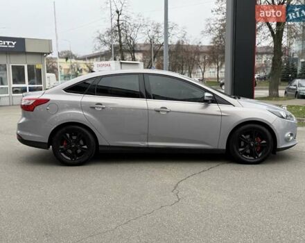 Серый Форд Фокус, объемом двигателя 1 л и пробегом 243 тыс. км за 5300 $, фото 7 на Automoto.ua