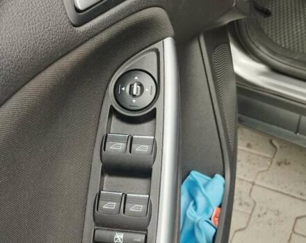 Форд Фокус 2013 у Львові на Automoto.ua Сірий Форд Фокус, об'ємом двигуна 2 л та пробігом 220 тис. км за 8000 $, фото 14 на Automoto.ua