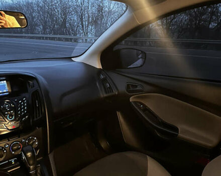 Сірий Форд Фокус, об'ємом двигуна 2 л та пробігом 157 тис. км за 5800 $, фото 7 на Automoto.ua