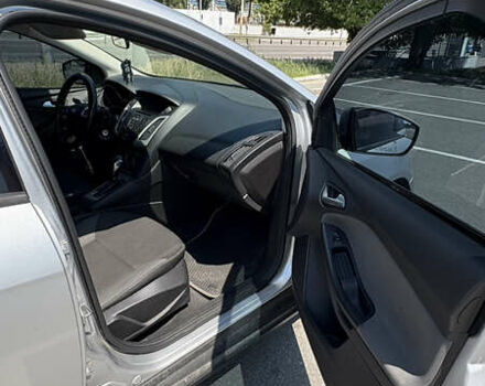 Сірий Форд Фокус, об'ємом двигуна 2 л та пробігом 265 тис. км за 6500 $, фото 14 на Automoto.ua