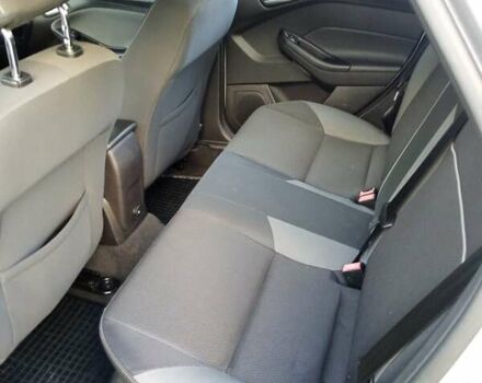 Серый Форд Фокус, объемом двигателя 2 л и пробегом 177 тыс. км за 8700 $, фото 3 на Automoto.ua