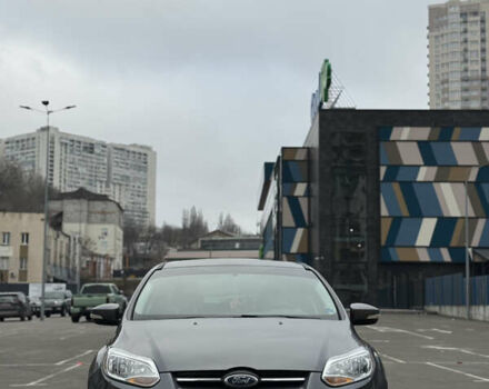 Серый Форд Фокус, объемом двигателя 2 л и пробегом 211 тыс. км за 7200 $, фото 2 на Automoto.ua