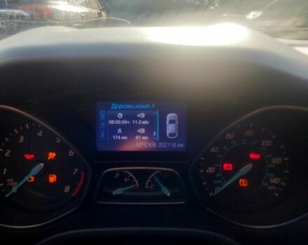 Сірий Форд Фокус, об'ємом двигуна 2 л та пробігом 202 тис. км за 6600 $, фото 2 на Automoto.ua