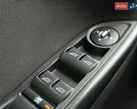 Серый Форд Фокус, объемом двигателя 1 л и пробегом 243 тыс. км за 5300 $, фото 22 на Automoto.ua