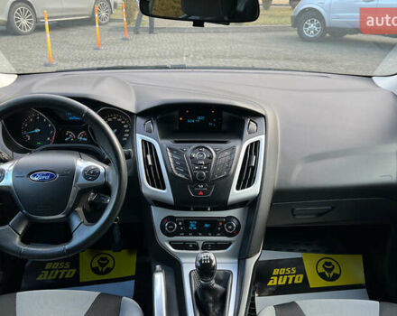 Серый Форд Фокус, объемом двигателя 1 л и пробегом 117 тыс. км за 6800 $, фото 11 на Automoto.ua