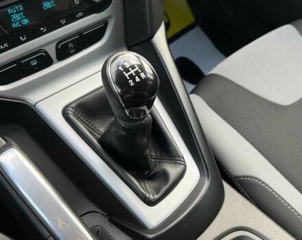 Серый Форд Фокус, объемом двигателя 1 л и пробегом 117 тыс. км за 6800 $, фото 15 на Automoto.ua