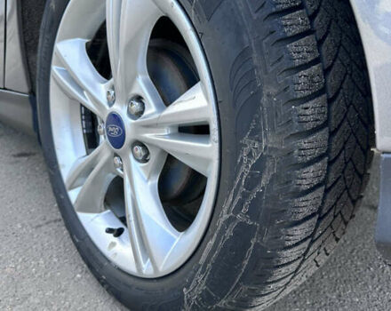 Форд Фокус 2013 в Киеве на Automoto.ua Серый Форд Фокус, объемом двигателя 2 л и пробегом 200 тыс. км за 6400 $, фото 38 на Automoto.ua