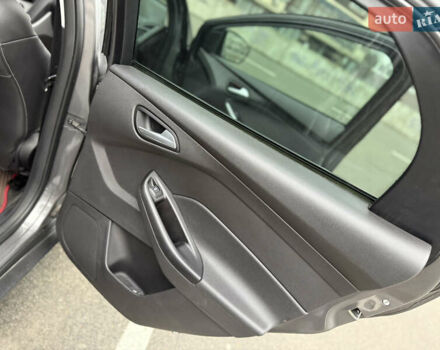 Серый Форд Фокус, объемом двигателя 2 л и пробегом 211 тыс. км за 7200 $, фото 21 на Automoto.ua