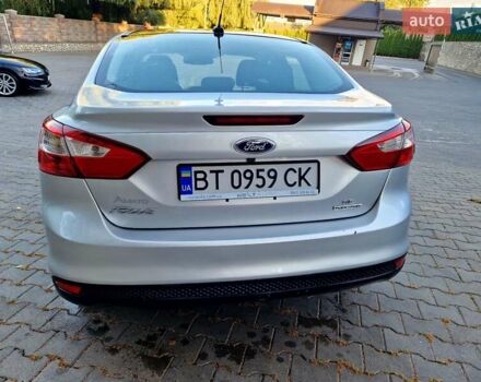 Сірий Форд Фокус, об'ємом двигуна 2 л та пробігом 205 тис. км за 6700 $, фото 5 на Automoto.ua