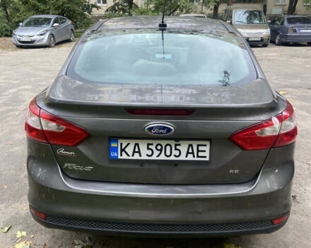 Форд Фокус 2013 в Киеве на Automoto.ua Серый Форд Фокус, объемом двигателя 2 л и пробегом 231 тыс. км за 6900 $, фото 4 на Automoto.ua
