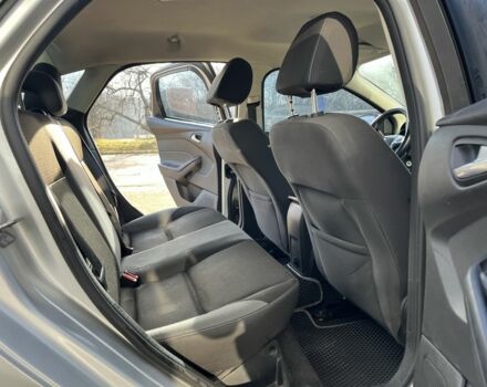 Серый Форд Фокус, объемом двигателя 2 л и пробегом 264 тыс. км за 6800 $, фото 22 на Automoto.ua