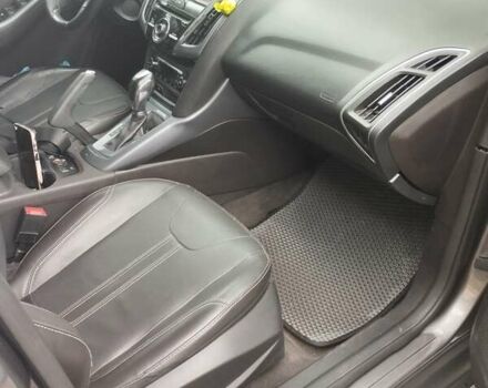 Форд Фокус 2013 у Львові на Automoto.ua Сірий Форд Фокус, об'ємом двигуна 2 л та пробігом 220 тис. км за 8000 $, фото 20 на Automoto.ua