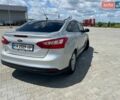 Серый Форд Фокус, объемом двигателя 1 л и пробегом 106 тыс. км за 6500 $, фото 1 на Automoto.ua
