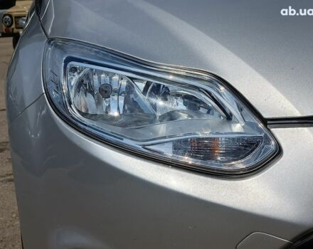 Серый Форд Фокус, объемом двигателя 2 л и пробегом 134 тыс. км за 7490 $, фото 4 на Automoto.ua