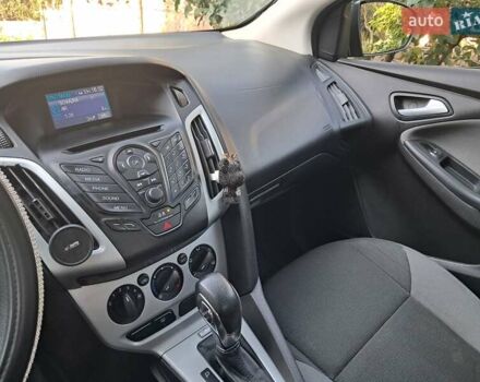Сірий Форд Фокус, об'ємом двигуна 2 л та пробігом 177 тис. км за 7500 $, фото 1 на Automoto.ua