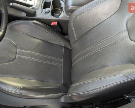 Сірий Форд Фокус, об'ємом двигуна 2 л та пробігом 120 тис. км за 8500 $, фото 12 на Automoto.ua