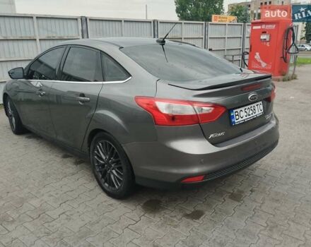 Форд Фокус 2013 у Львові на Automoto.ua Сірий Форд Фокус, об'ємом двигуна 2 л та пробігом 220 тис. км за 8000 $, фото 3 на Automoto.ua