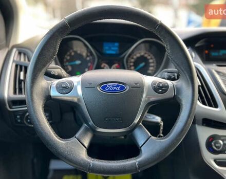 Серый Форд Фокус, объемом двигателя 1 л и пробегом 117 тыс. км за 6800 $, фото 10 на Automoto.ua