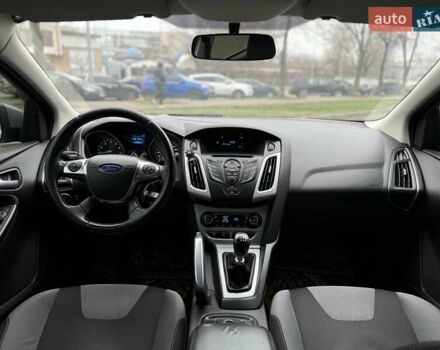 Серый Форд Фокус, объемом двигателя 1 л и пробегом 243 тыс. км за 5300 $, фото 8 на Automoto.ua