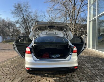 Серый Форд Фокус, объемом двигателя 2 л и пробегом 264 тыс. км за 6800 $, фото 14 на Automoto.ua