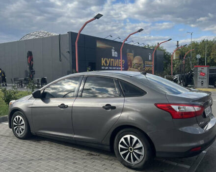 Серый Форд Фокус, объемом двигателя 2 л и пробегом 152 тыс. км за 6800 $, фото 1 на Automoto.ua