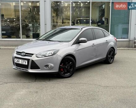 Серый Форд Фокус, объемом двигателя 1 л и пробегом 243 тыс. км за 5300 $, фото 2 на Automoto.ua