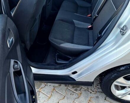 Сірий Форд Фокус, об'ємом двигуна 2 л та пробігом 205 тис. км за 6700 $, фото 8 на Automoto.ua