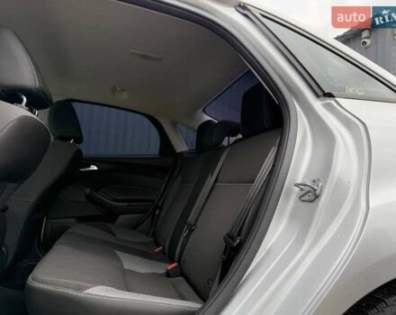 Серый Форд Фокус, объемом двигателя 2 л и пробегом 176 тыс. км за 8990 $, фото 9 на Automoto.ua