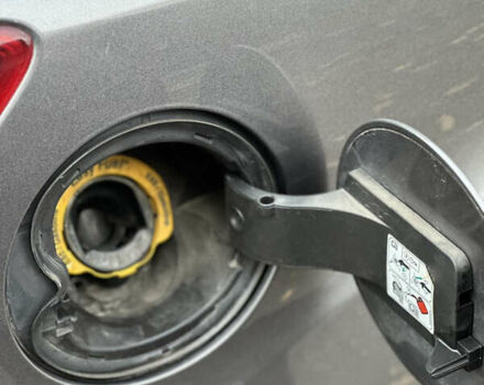 Форд Фокус 2014 в Белой Церкве на Automoto.ua Серый Форд Фокус, объемом двигателя 2 л и пробегом 151 тыс. км за 5999 $, фото 14 на Automoto.ua