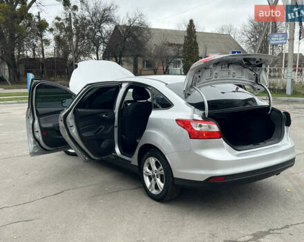 Сірий Форд Фокус, об'ємом двигуна 2 л та пробігом 234 тис. км за 6600 $, фото 47 на Automoto.ua