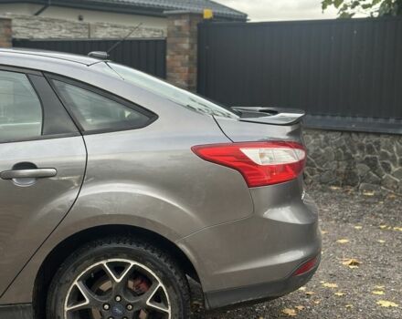 Сірий Форд Фокус, об'ємом двигуна 2 л та пробігом 155 тис. км за 6500 $, фото 9 на Automoto.ua