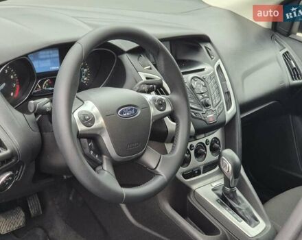 Сірий Форд Фокус, об'ємом двигуна 2 л та пробігом 170 тис. км за 6700 $, фото 7 на Automoto.ua
