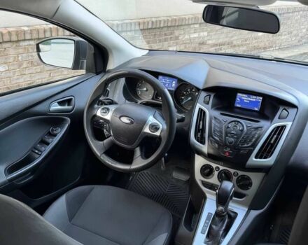 Сірий Форд Фокус, об'ємом двигуна 2 л та пробігом 135 тис. км за 2800 $, фото 10 на Automoto.ua