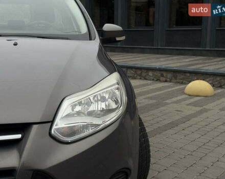 Серый Форд Фокус, объемом двигателя 1 л и пробегом 145 тыс. км за 6350 $, фото 22 на Automoto.ua