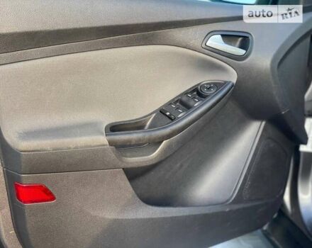 Сірий Форд Фокус, об'ємом двигуна 2 л та пробігом 203 тис. км за 7890 $, фото 8 на Automoto.ua