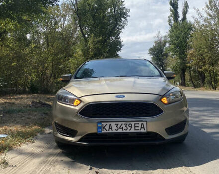 Серый Форд Фокус, объемом двигателя 2 л и пробегом 168 тыс. км за 6800 $, фото 2 на Automoto.ua