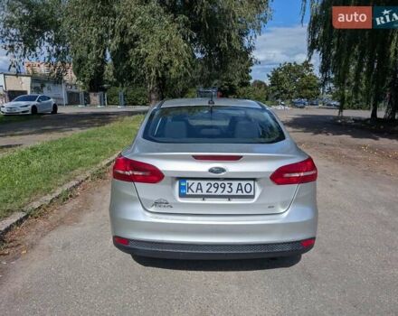 Серый Форд Фокус, объемом двигателя 2 л и пробегом 185 тыс. км за 7600 $, фото 4 на Automoto.ua