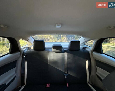 Сірий Форд Фокус, об'ємом двигуна 2 л та пробігом 191 тис. км за 7800 $, фото 30 на Automoto.ua