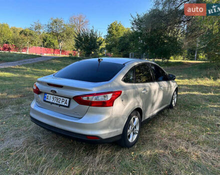Сірий Форд Фокус, об'ємом двигуна 2 л та пробігом 191 тис. км за 7800 $, фото 6 на Automoto.ua