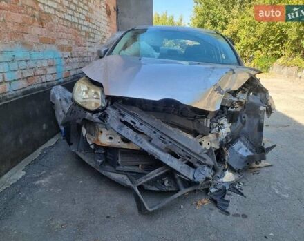 Сірий Форд Фокус, об'ємом двигуна 2 л та пробігом 250 тис. км за 2000 $, фото 2 на Automoto.ua