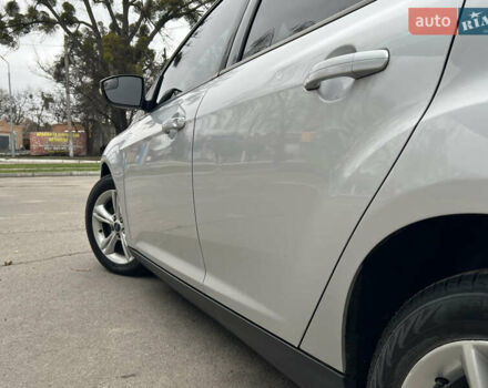 Сірий Форд Фокус, об'ємом двигуна 2 л та пробігом 234 тис. км за 6600 $, фото 16 на Automoto.ua