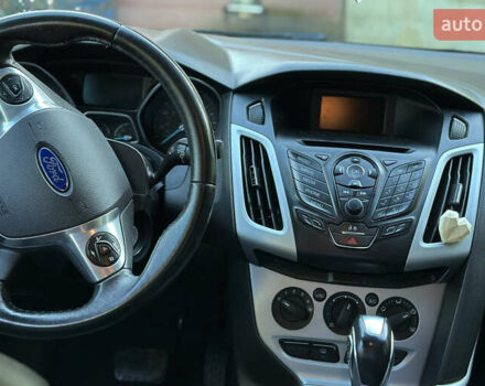 Серый Форд Фокус, объемом двигателя 2 л и пробегом 260 тыс. км за 7000 $, фото 14 на Automoto.ua