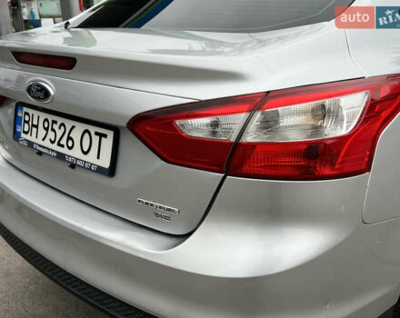 Сірий Форд Фокус, об'ємом двигуна 2 л та пробігом 234 тис. км за 6600 $, фото 22 на Automoto.ua
