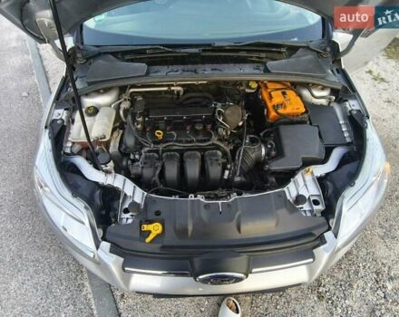 Сірий Форд Фокус, об'ємом двигуна 2 л та пробігом 183 тис. км за 7400 $, фото 5 на Automoto.ua