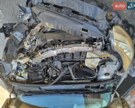 Сірий Форд Фокус, об'ємом двигуна 2 л та пробігом 250 тис. км за 2000 $, фото 7 на Automoto.ua